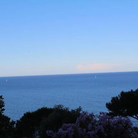 Conca Verde Appartamento Sul Mare Marina dʼMarina dʼAndora Buitenkant foto