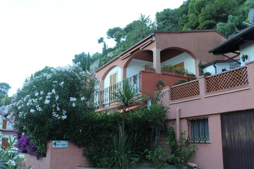Conca Verde Appartamento Sul Mare Marina dʼMarina dʼAndora Buitenkant foto